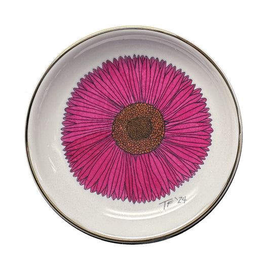 RDBT 023 - Ring Dish Fuchsia Gerbera Daisy